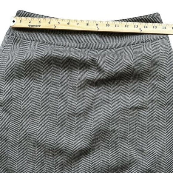 Geoffrey Beene Sport Women’s Size 6 Wool Blend Skirt - Picture 7 of 7
